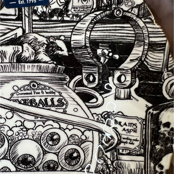 Halloween Boiling Eyeballs Laboratory Salad Plate Spiders Rats Poison Bottles - Picture 10 of 10